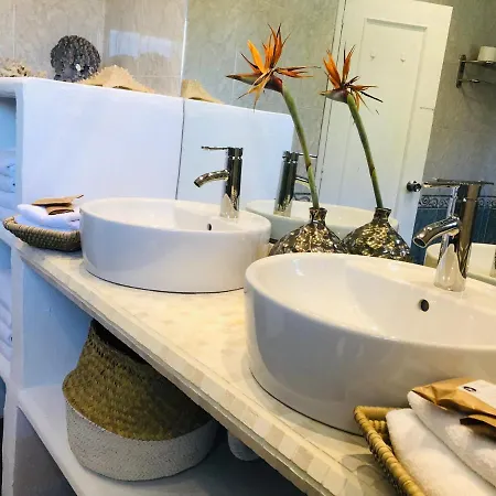 Justbeandbeibiza Bed & Breakfast San Antonio (Ibiza)