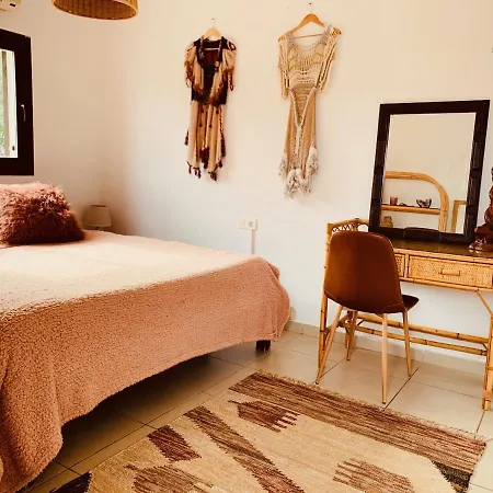 Bed & Breakfast Justbeandbeibiza San Antonio (Ibiza)