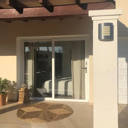 Justbeandbeibiza * Сан-Антонио-Абад