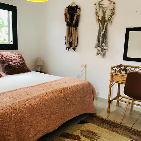Justbeandbeibiza Отель типа 