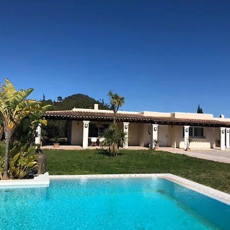 Justbeandbeibiza Couette-café Sant Antoni de Portmany